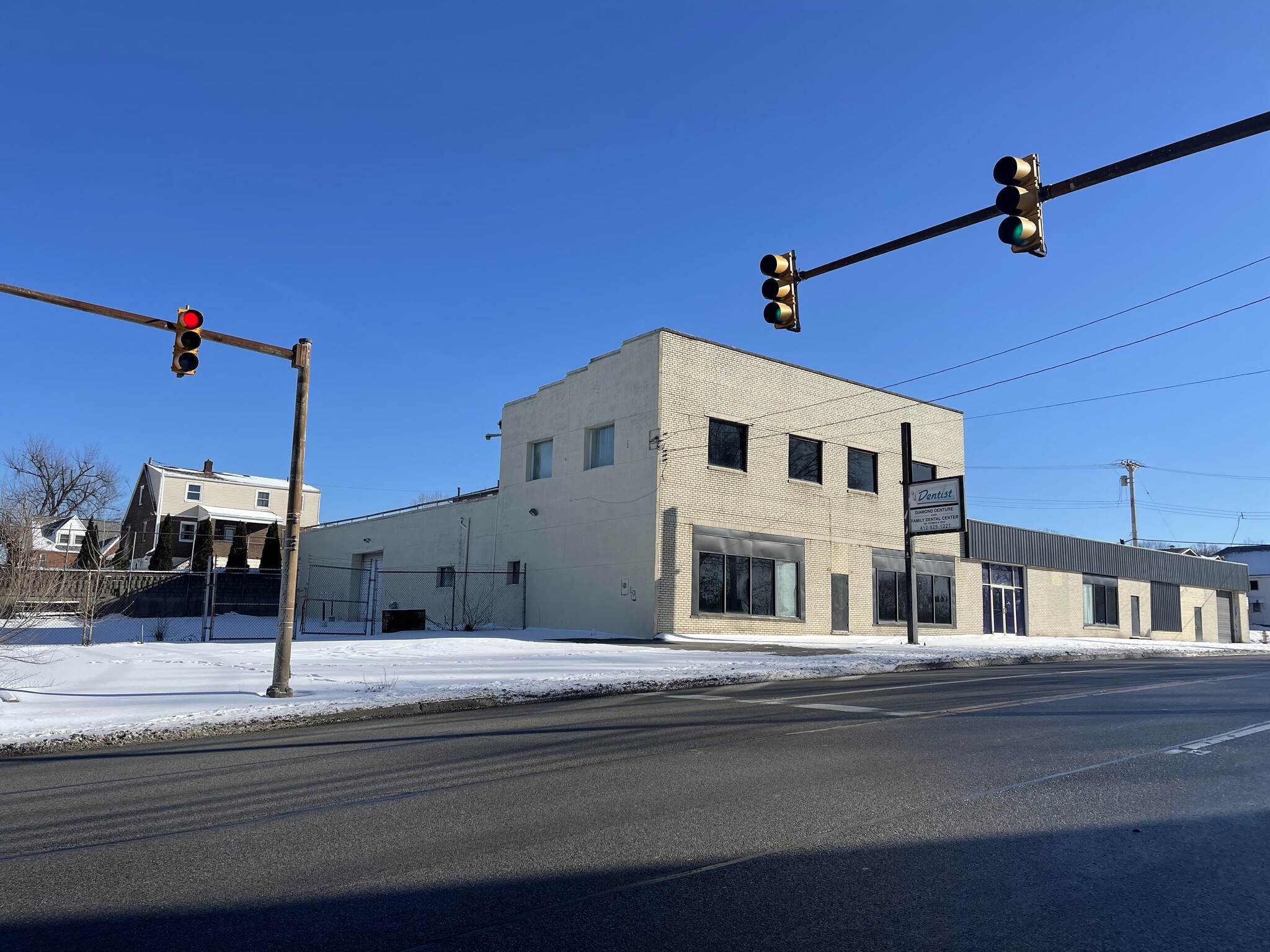 537 Lincoln Hwy, East McKeesport, PA for sale Building Photo- Image 1 of 53