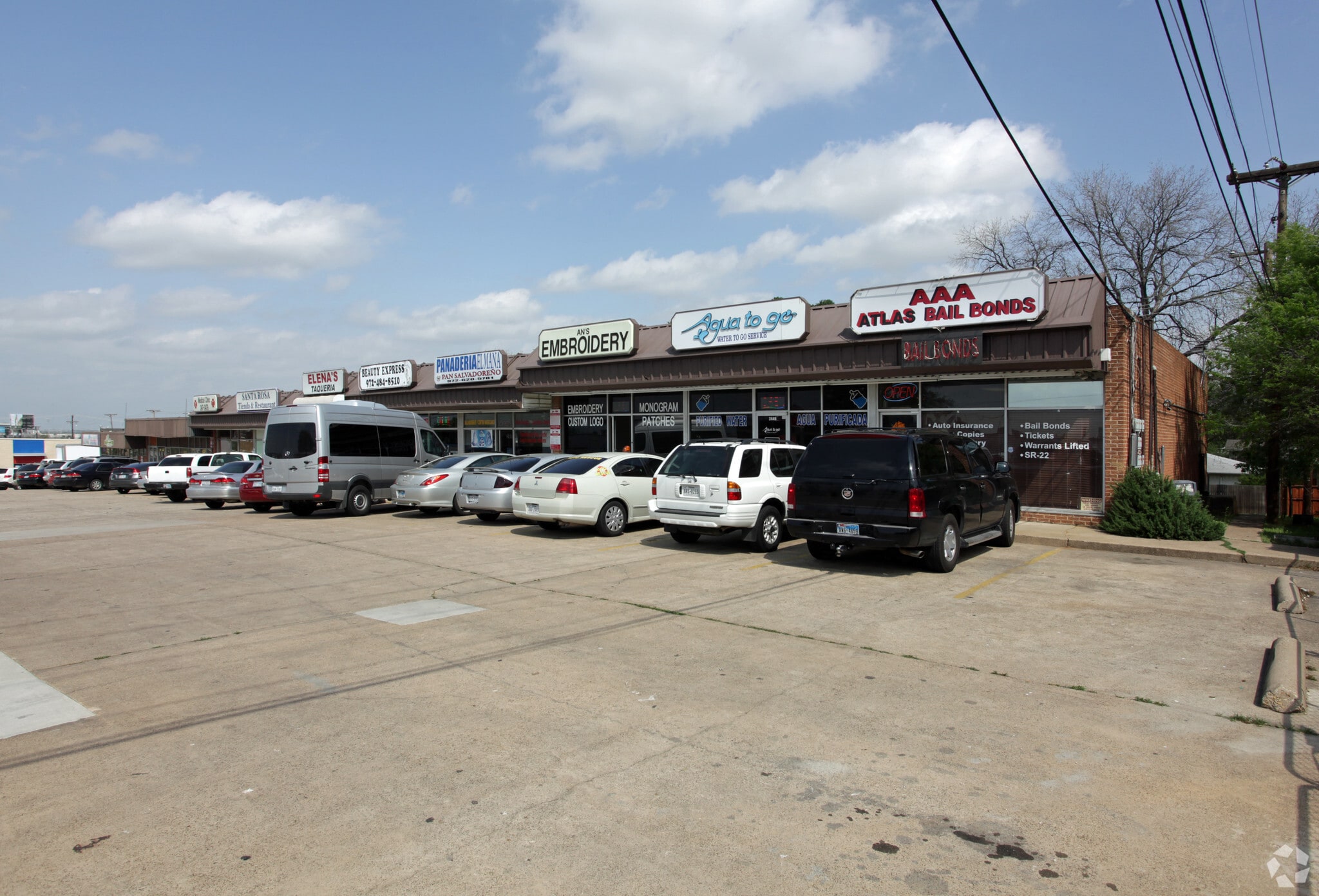 2437-2451 Valwood Pky, Dallas, TX for lease Primary Photo- Image 1 of 3