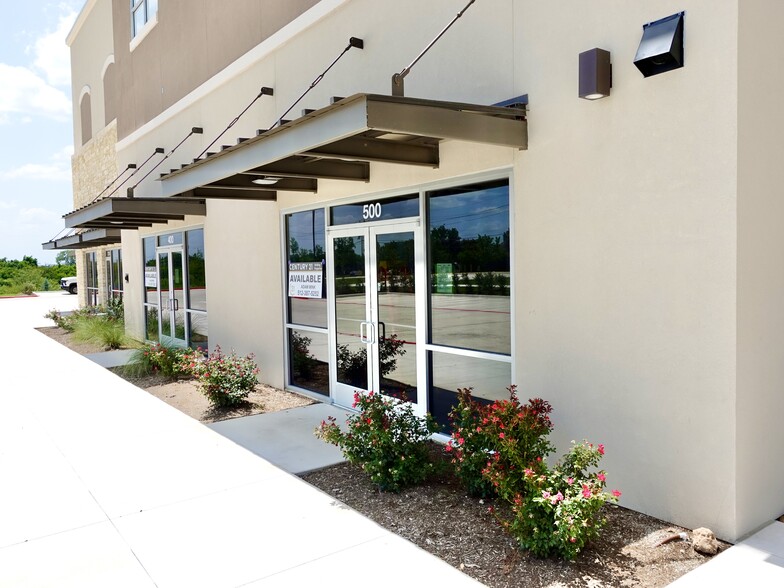 2651 University ave, Georgetown, TX for lease - Building Photo - Image 3 of 11