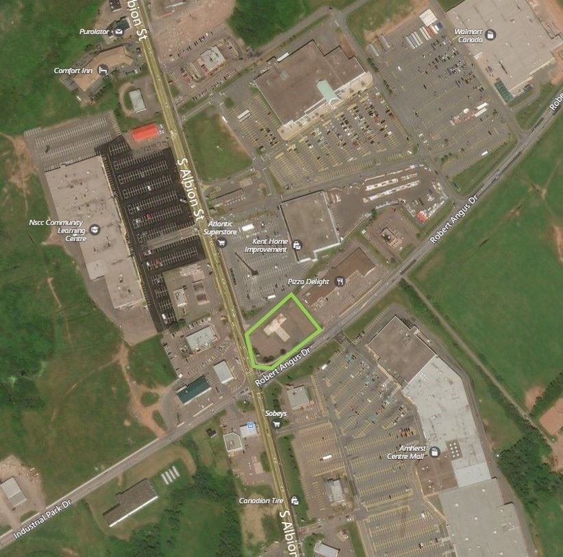 138 Albion St S, Amherst, NS for sale Building Photo- Image 1 of 1