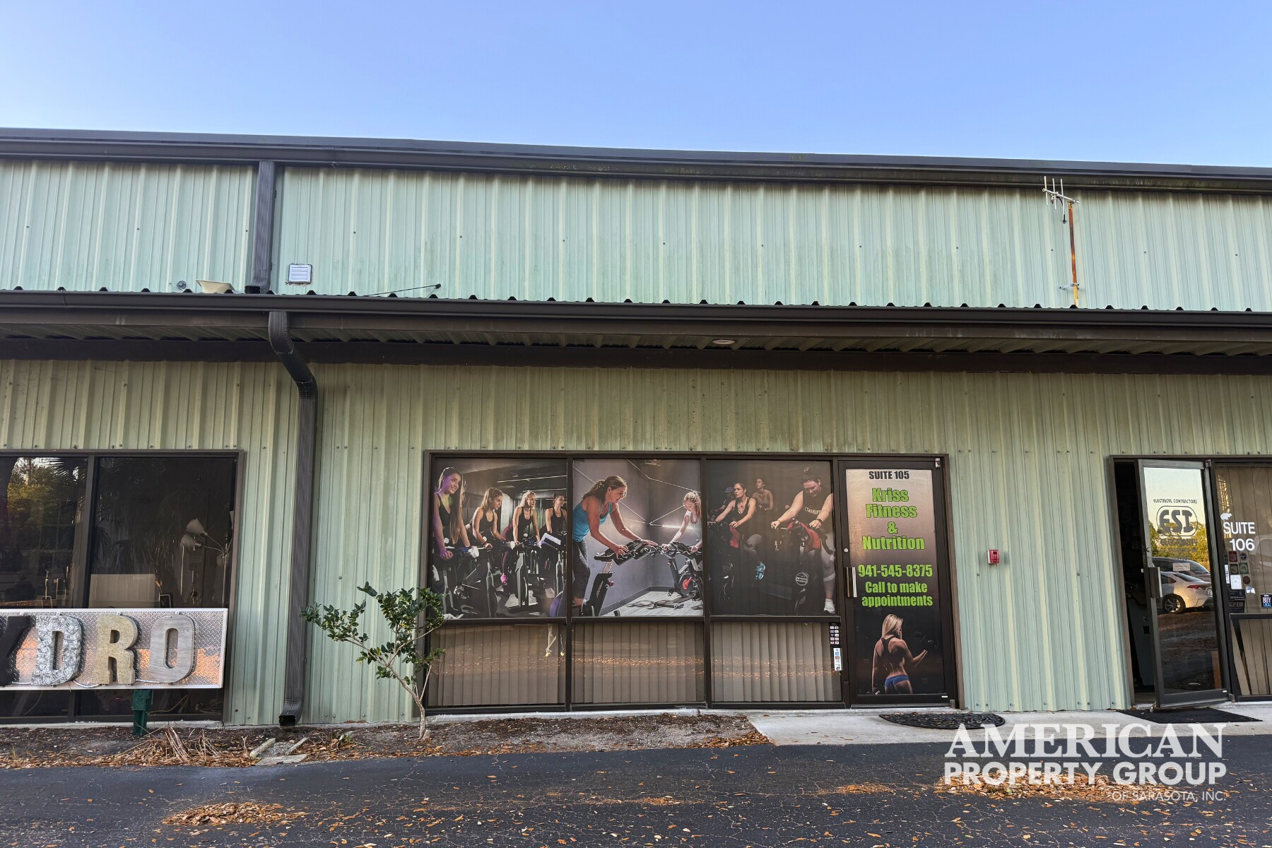 6130 Clark Center Ave, Sarasota, FL for lease Primary Photo- Image 1 of 3