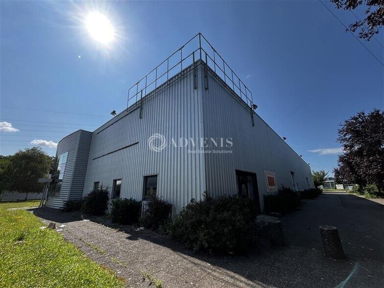 Local d'activités dans Eckbolsheim à vendre - Photo du bâtiment - Image 1 de 7