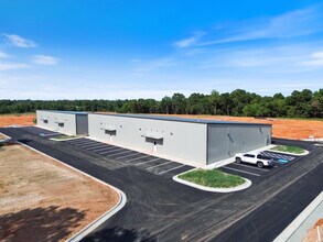 12960 Grant Place, Bentonville, AR for lease Interior Photo- Image 2 of 2