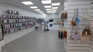 Carrer de Dante Alighieri, 111, Barcelona, Barcelona for lease - Commercial Listing Video 