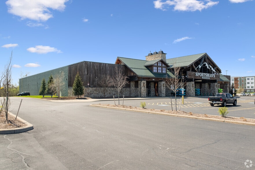 1200 Miracle Mile Dr, Rochester, NY for sale - Primary Photo - Image 1 of 6