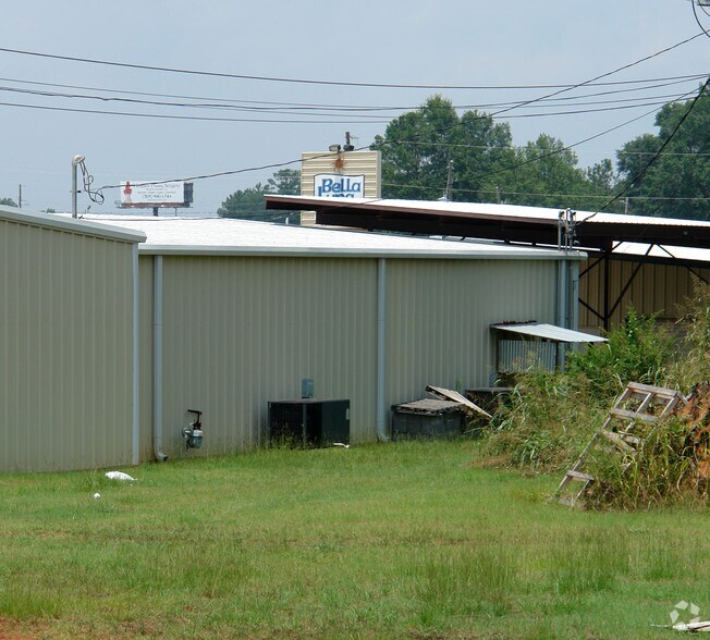 56 Hagan Ave, Childersburg, AL à vendre - Photo du bâtiment - Image 2 de 3