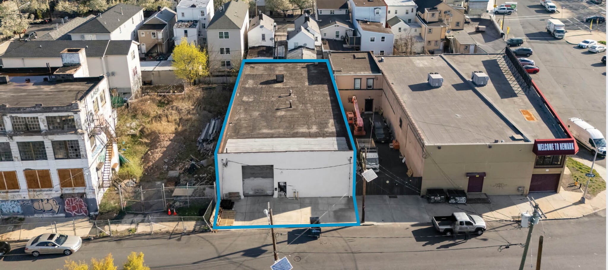 96 Parkhurst St, Newark, NJ à louer Photo principale- Image 1 de 10