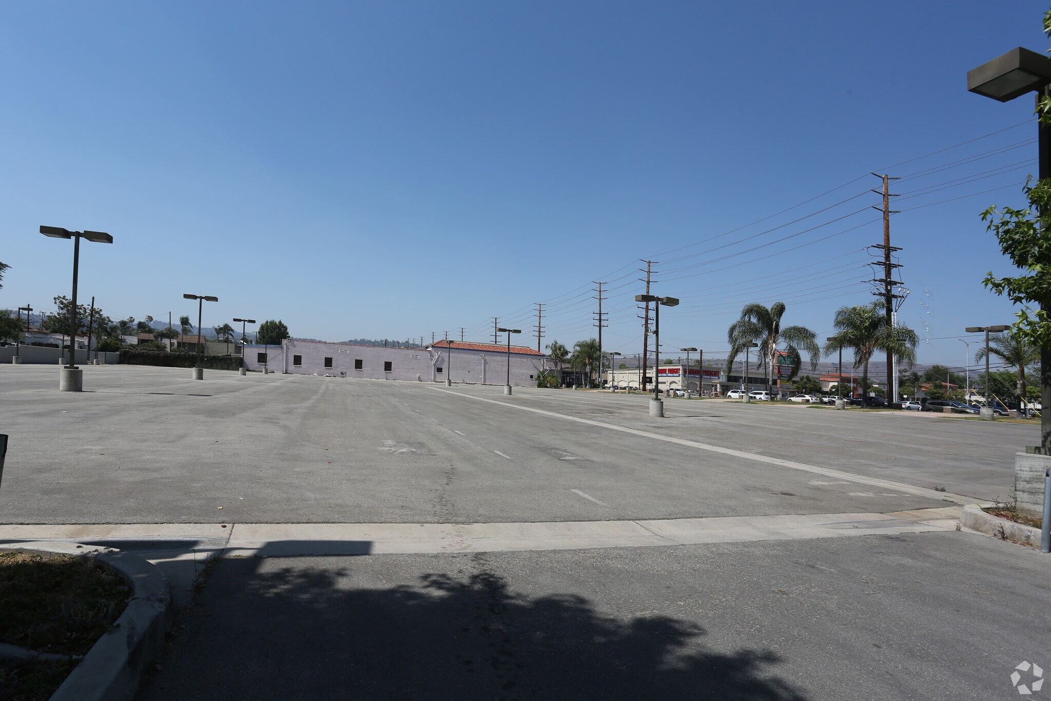 115 N Harbor Blvd, La Habra, CA for sale Primary Photo- Image 1 of 12