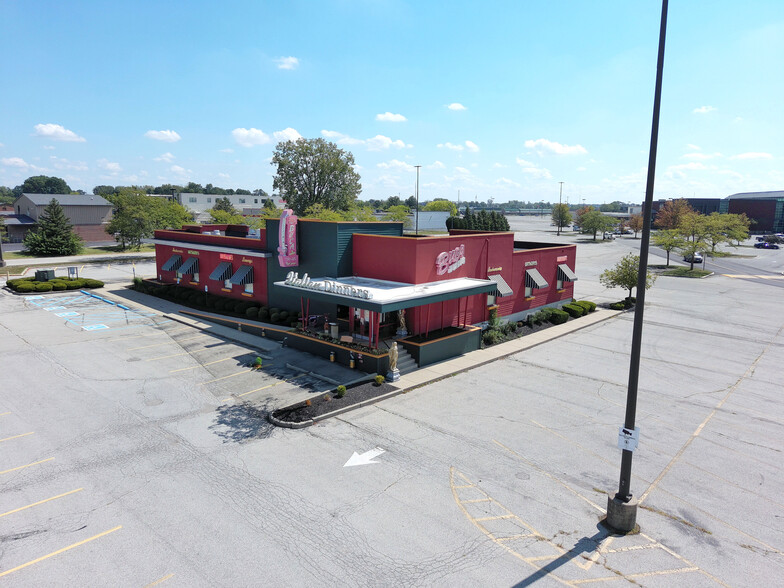 6045 E 86th St, Indianapolis, IN for lease - Building Photo - Image 1 of 9