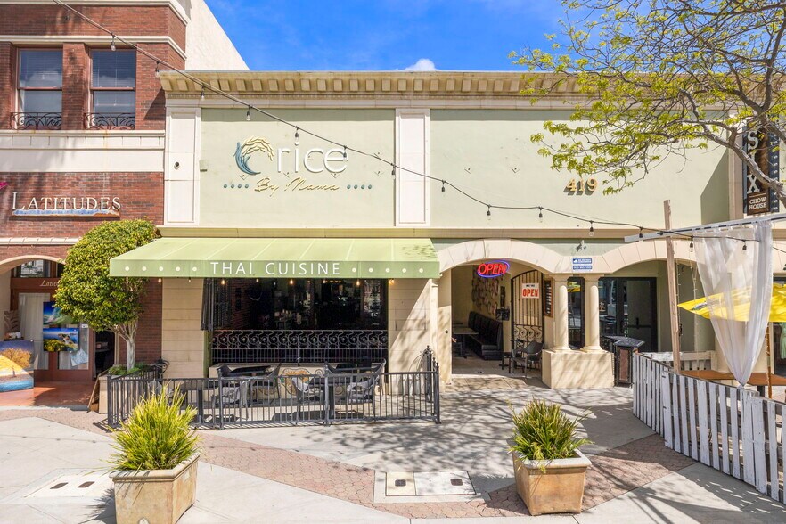 419 E Main St, Ventura, CA à vendre - Photo principale - Image 1 de 39