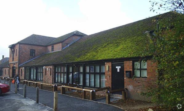 Bridport Rd, Dorchester à louer - Photo du bâtiment - Image 2 de 2