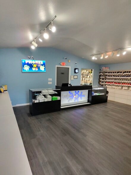 1253 N Winton Way, Atwater, CA for sale - Building Photo - Image 2 of 7