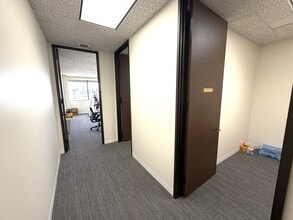 11726 San Vicente Blvd, Los Angeles, CA for lease Interior Photo- Image 1 of 5