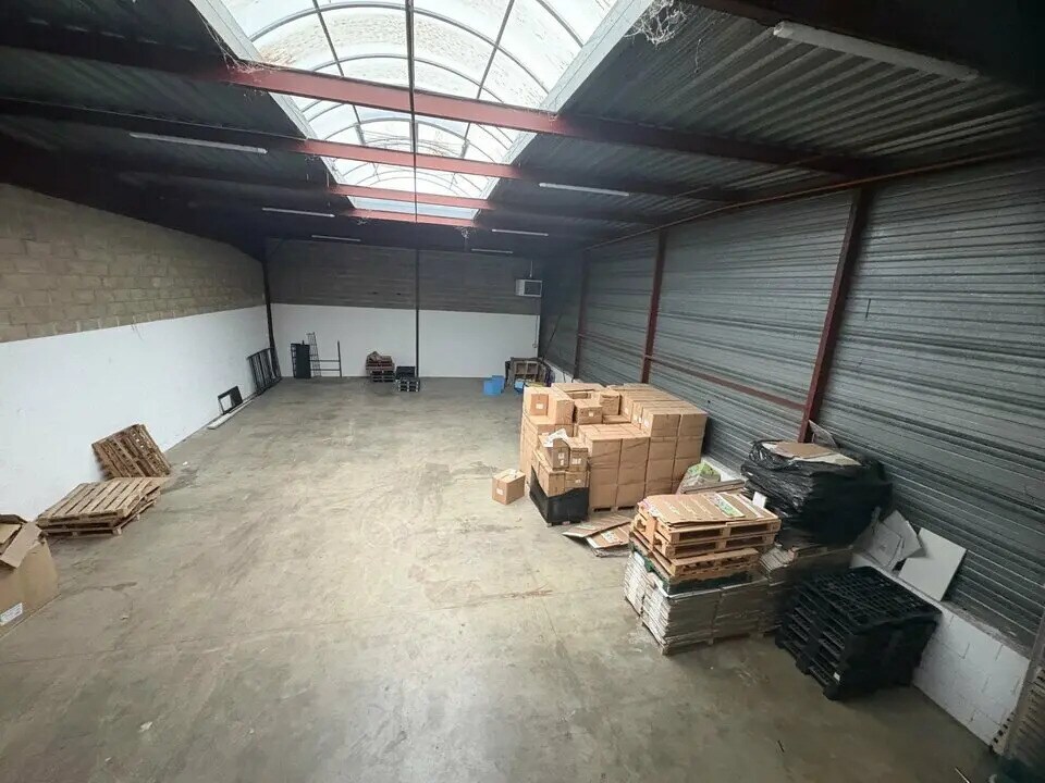 Flex dans Collégien à louer Photo du bâtiment- Image 1 de 6