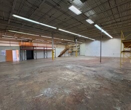 3907-3937 Wheeler Ave, Alexandria, VA for lease Building Photo- Image 2 of 5