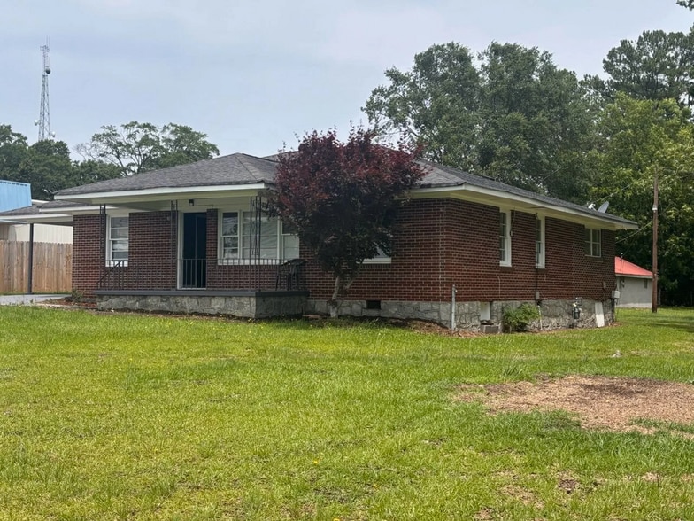 1034 Fairground St SE, Conyers, GA for lease - Building Photo - Image 2 of 17