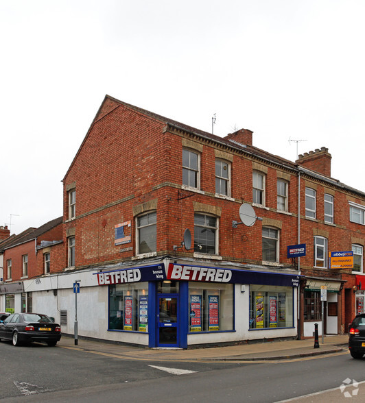 2A Artizan Rd, Northampton for lease - Primary Photo - Image 1 of 3