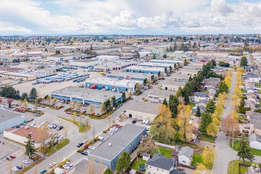 13290 78th Ave, Surrey, BC for lease - Building Photo - Image 3 of 5