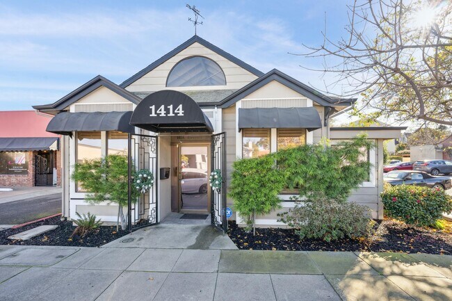 More details for 1414 Everett St, Alameda, CA - Office for Sale