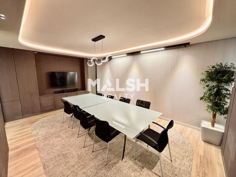 Bureau dans Villeurbanne à vendre - Photo intérieure - Image 3 de 14
