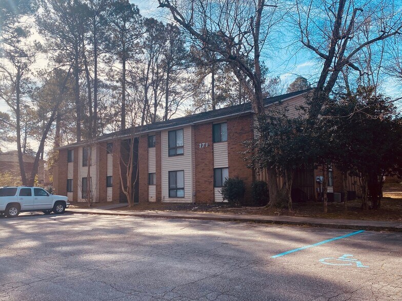 113 Windtree Ct, Greenwood, SC à vendre - Photo du bâtiment - Image 3 de 3