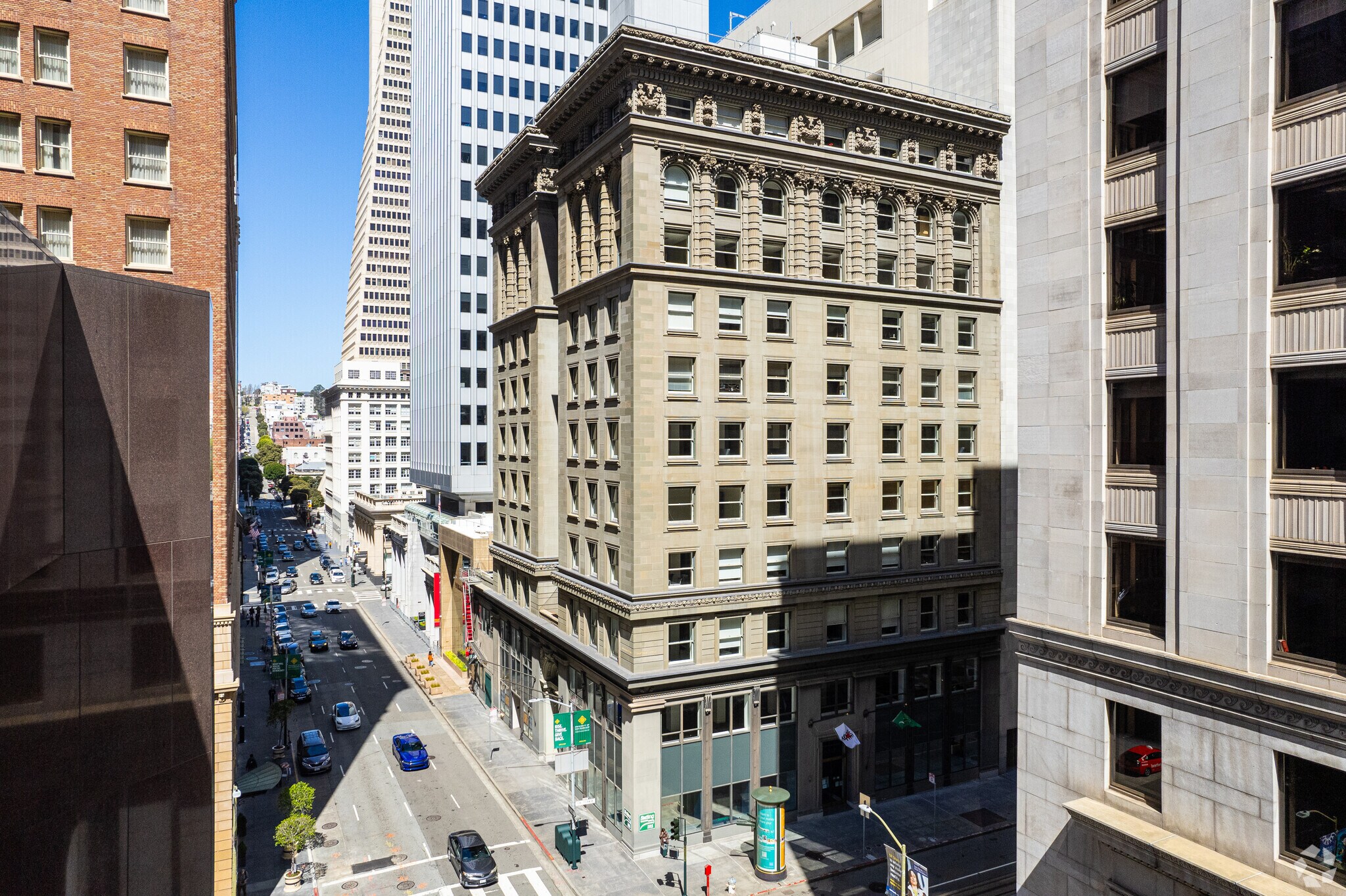 400-404 Montgomery St, San Francisco, CA à louer Photo principale- Image 1 de 13