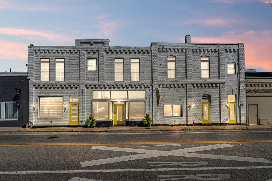 108 Cumberland St E, Cowan, TN for sale - Building Photo - Image 1 of 44