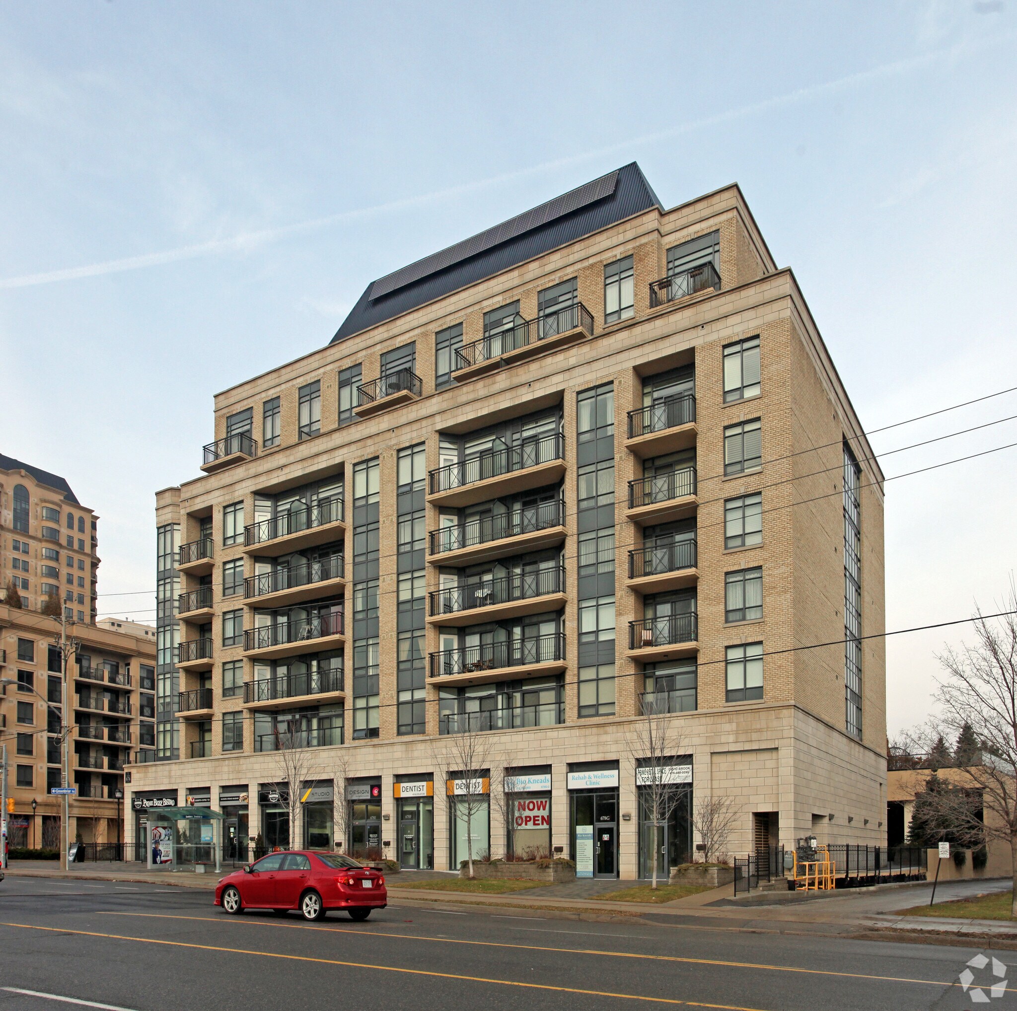676-678 Sheppard Ave E, Toronto, ON à vendre Photo principale- Image 1 de 1