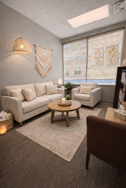 2055 N Mount Juliet Rd, Mount Juliet, TN for lease Interior Photo- Image 1 of 2