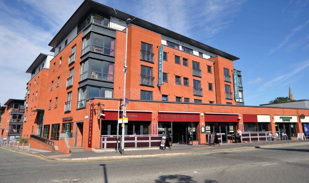306 Wilmslow Rd, Manchester à louer - Photo du bâtiment - Image 2 de 3