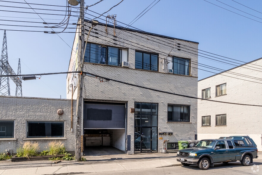 9770 Rue Meilleur, Montréal, QC à louer - Photo principale - Image 1 de 10