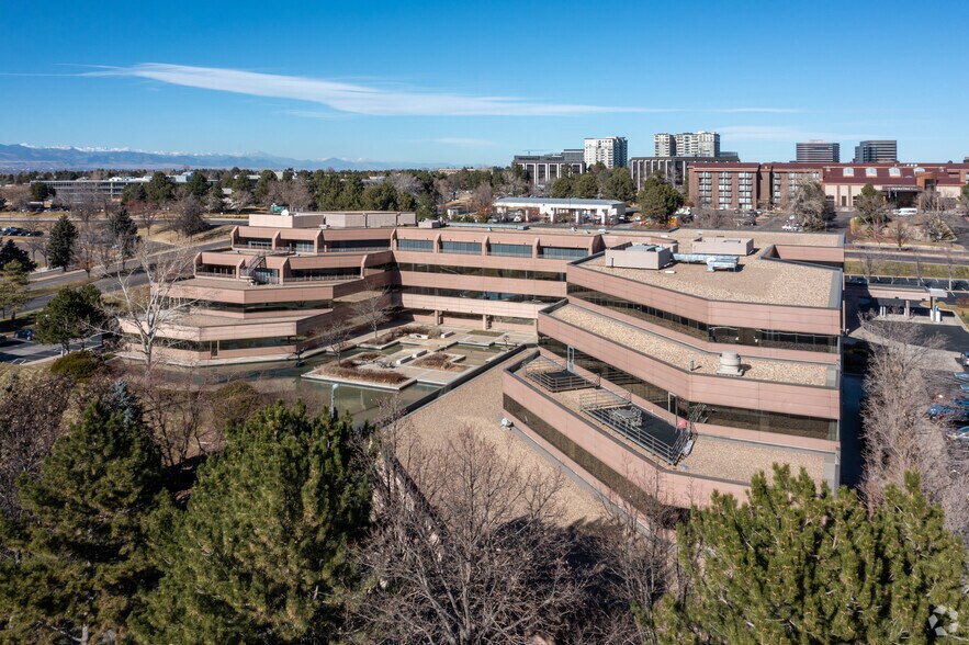 7800 E Orchard Rd, Greenwood Village, CO à louer - Photo du bâtiment - Image 2 de 6