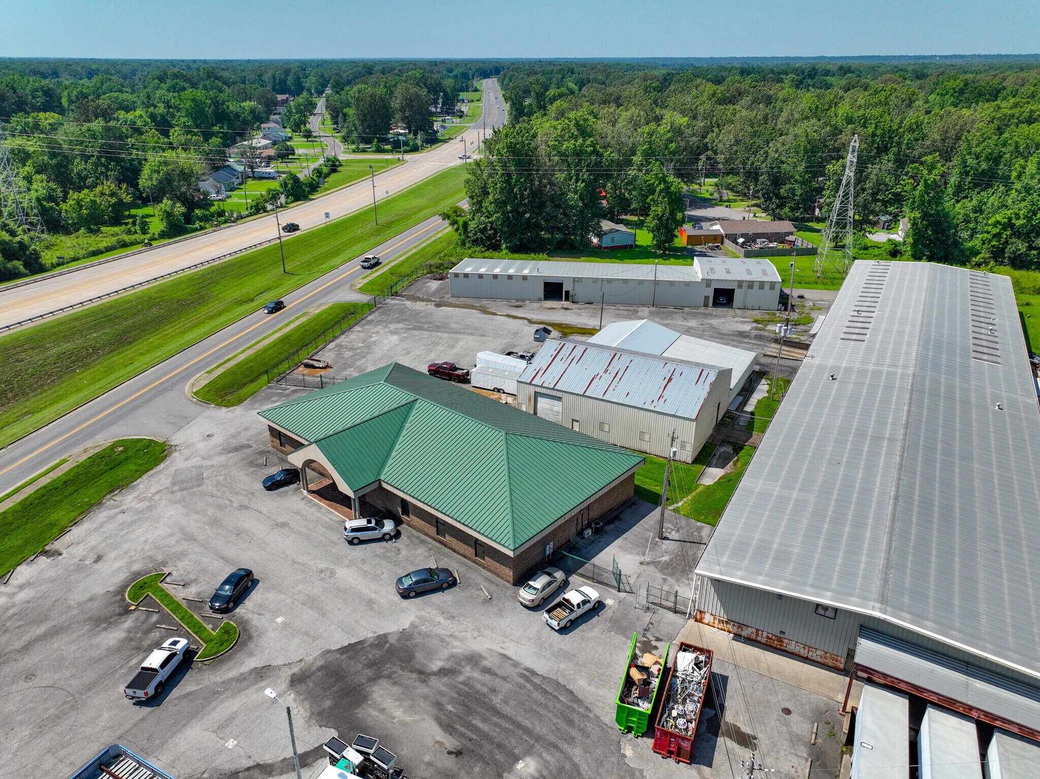 3229 Benton Rd, Paducah, KY portefeuille de 5 propriétés à vendre sur LoopNet.ca Photo du bâtiment- Image 1 de 78