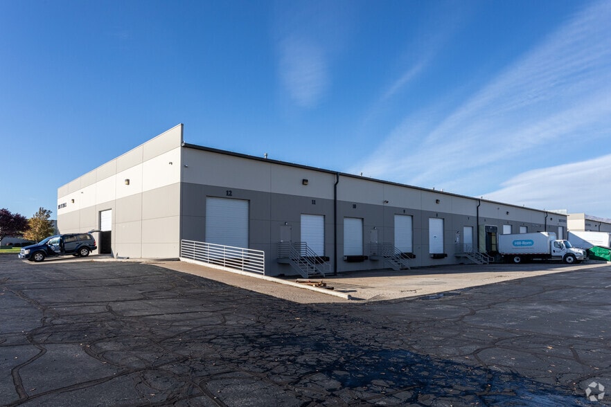 3738 W 2340 S, Salt Lake City, UT for lease - Building Photo - Image 3 of 4