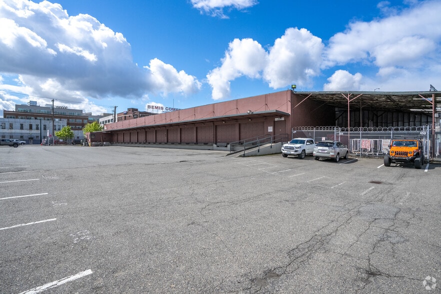 72 S Atlantic St, Seattle, WA à louer - Photo du bâtiment - Image 3 de 5