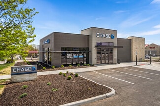 More details for 651 E Red Bridge Rd, Kansas City, MO - Retail for Sale