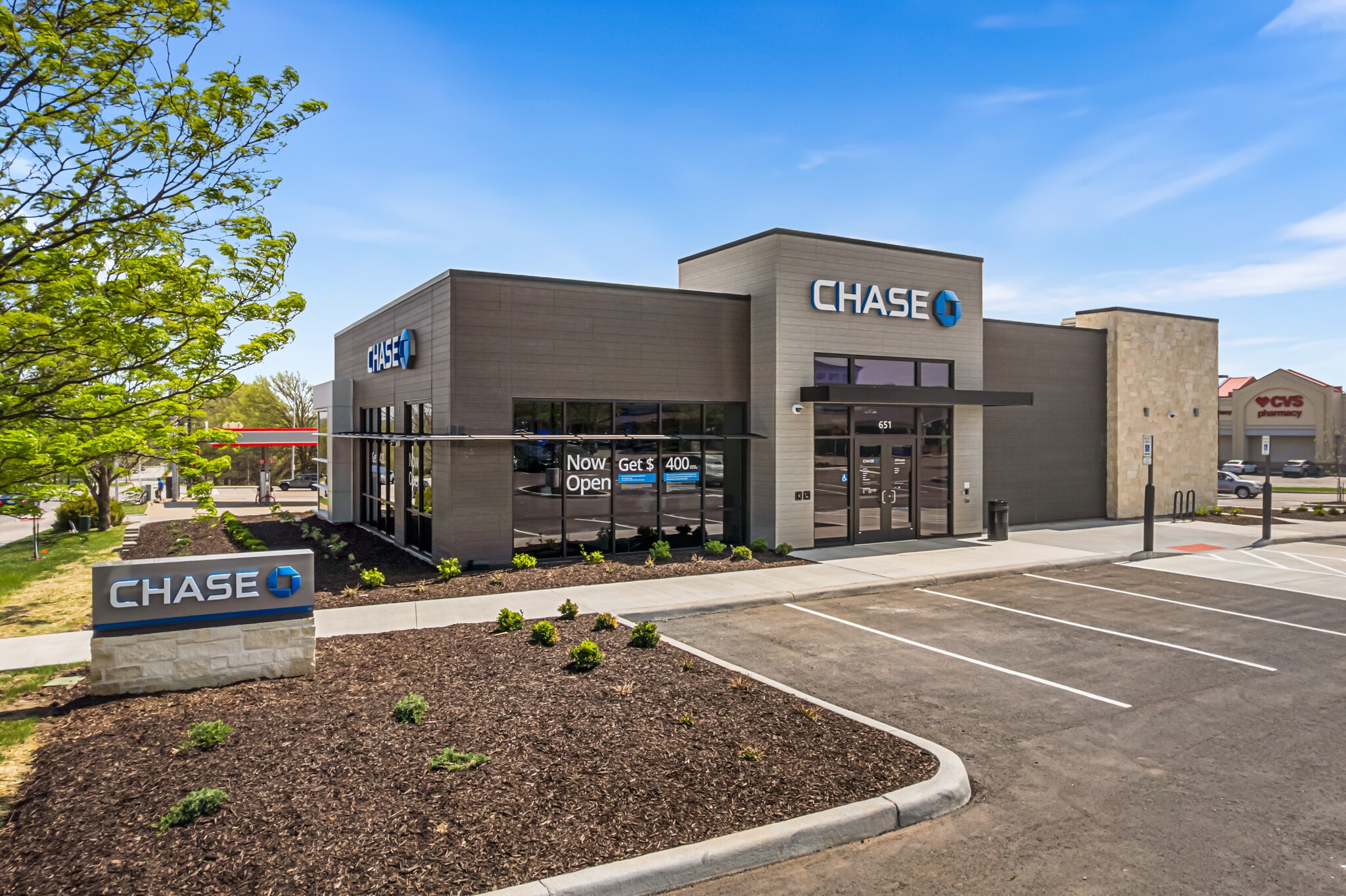651 E Red Bridge Rd, Kansas City, MO for sale Building Photo- Image 1 of 16