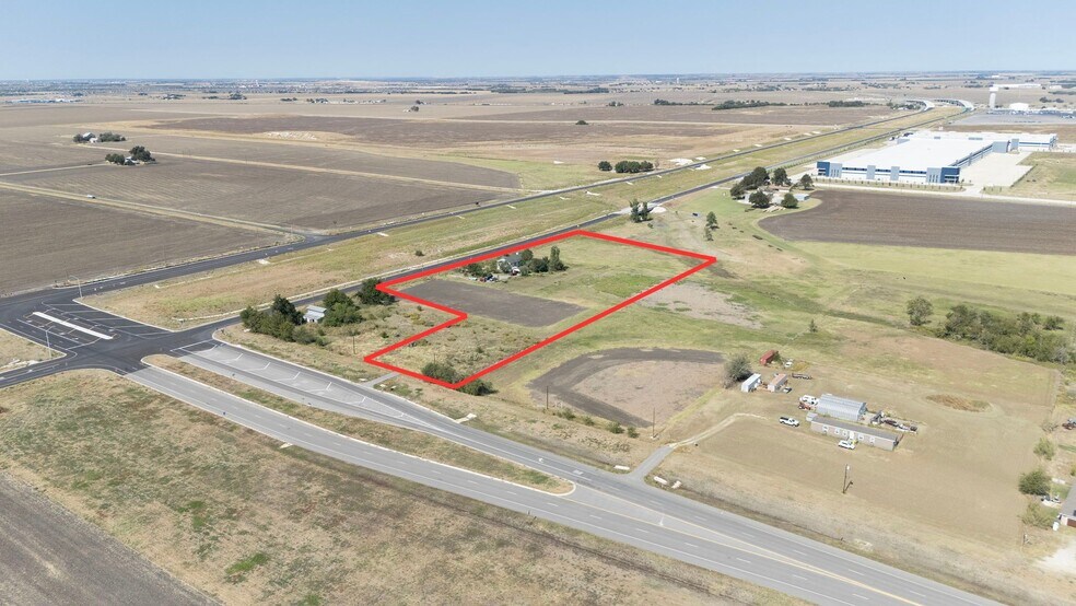 1451 FM 3349, Taylor, TX à vendre - Photo du bâtiment - Image 3 de 18