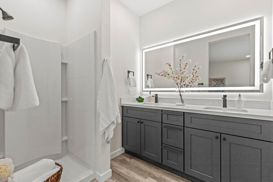 170-199 Parkland Cir, Gridley, CA for sale - Building Photo - Image 3 of 6