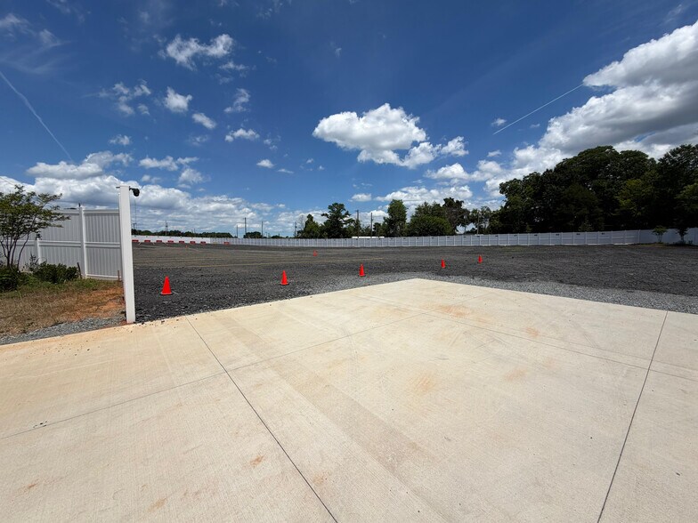 160 N Anderson Rd, Rock Hill, SC for sale - Construction Photo - Image 1 of 4