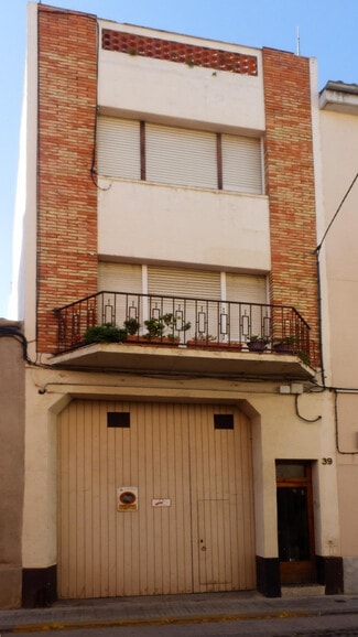 Plus de détails pour Multi-résidentiel à vendre