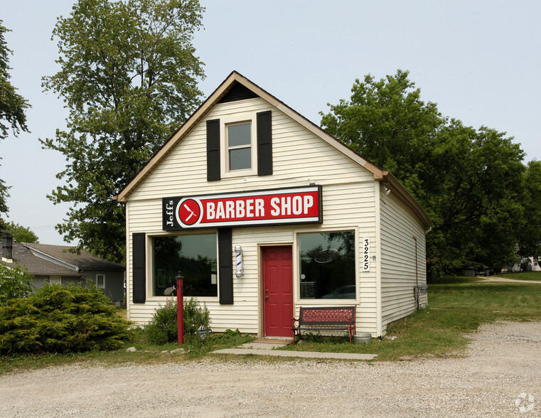 3225 S Old US 23, Brighton, MI à vendre - Photo principale - Image 1 de 1