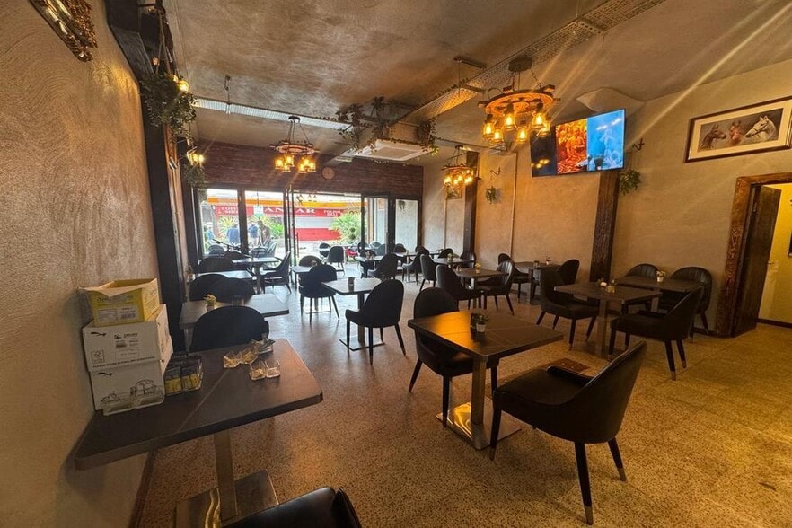 112-132 Brent St, London for sale - Building Photo - Image 2 of 5