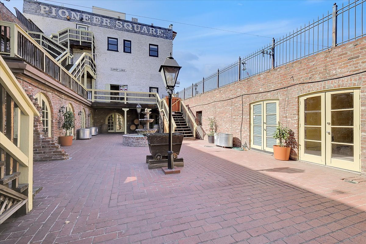 900-906 2nd St, Sacramento, CA for lease Building Photo- Image 1 of 74