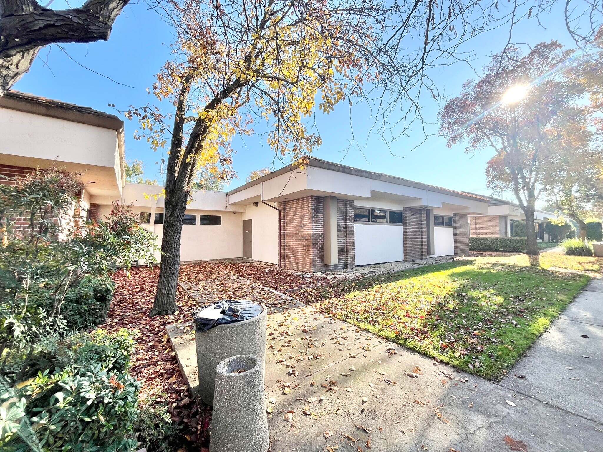 1130 Conroy Ln, Roseville, CA for lease Building Photo- Image 1 of 6