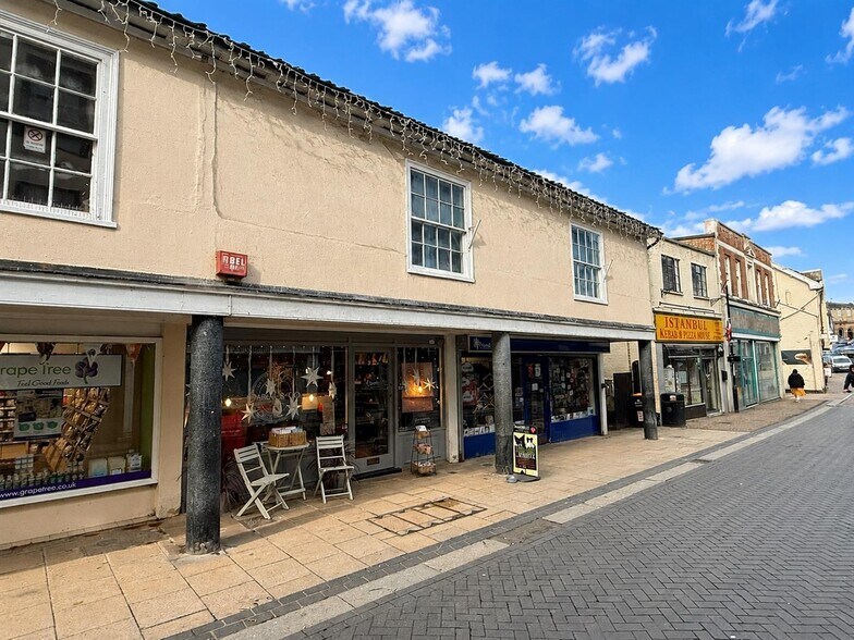 53-53A Mere St, Diss à vendre - Photo du bâtiment - Image 3 de 7