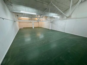 White City Rd, Swansea for lease Interior Photo- Image 2 of 3