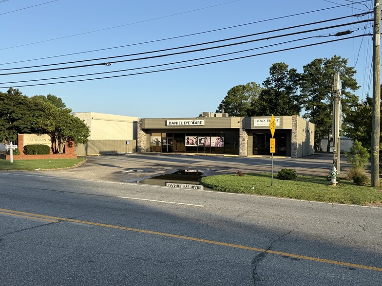 1955 Opelika Rd, Auburn, AL for sale - Building Photo - Image 2 of 20