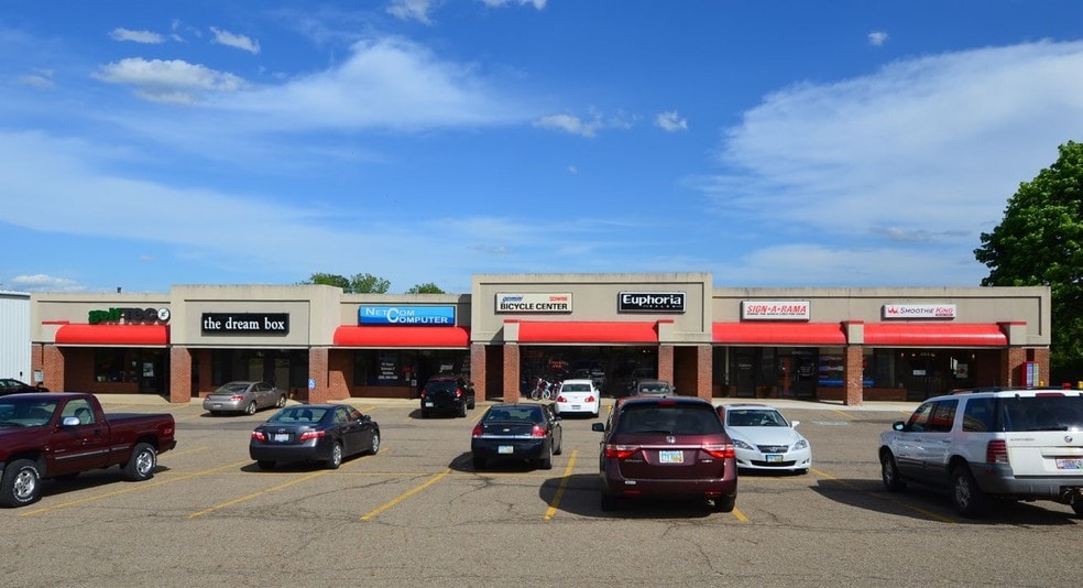 4930-4944 Everhard Rd NW, Canton, OH for lease - Building Photo - Image 3 of 3