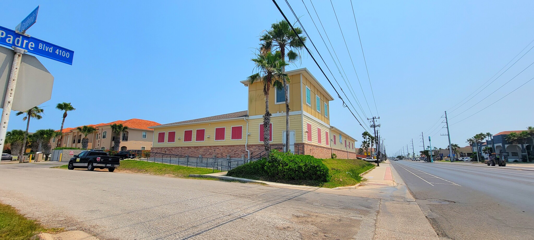 4012 Padre Blvd, South Padre Island, TX for sale Primary Photo- Image 1 of 8